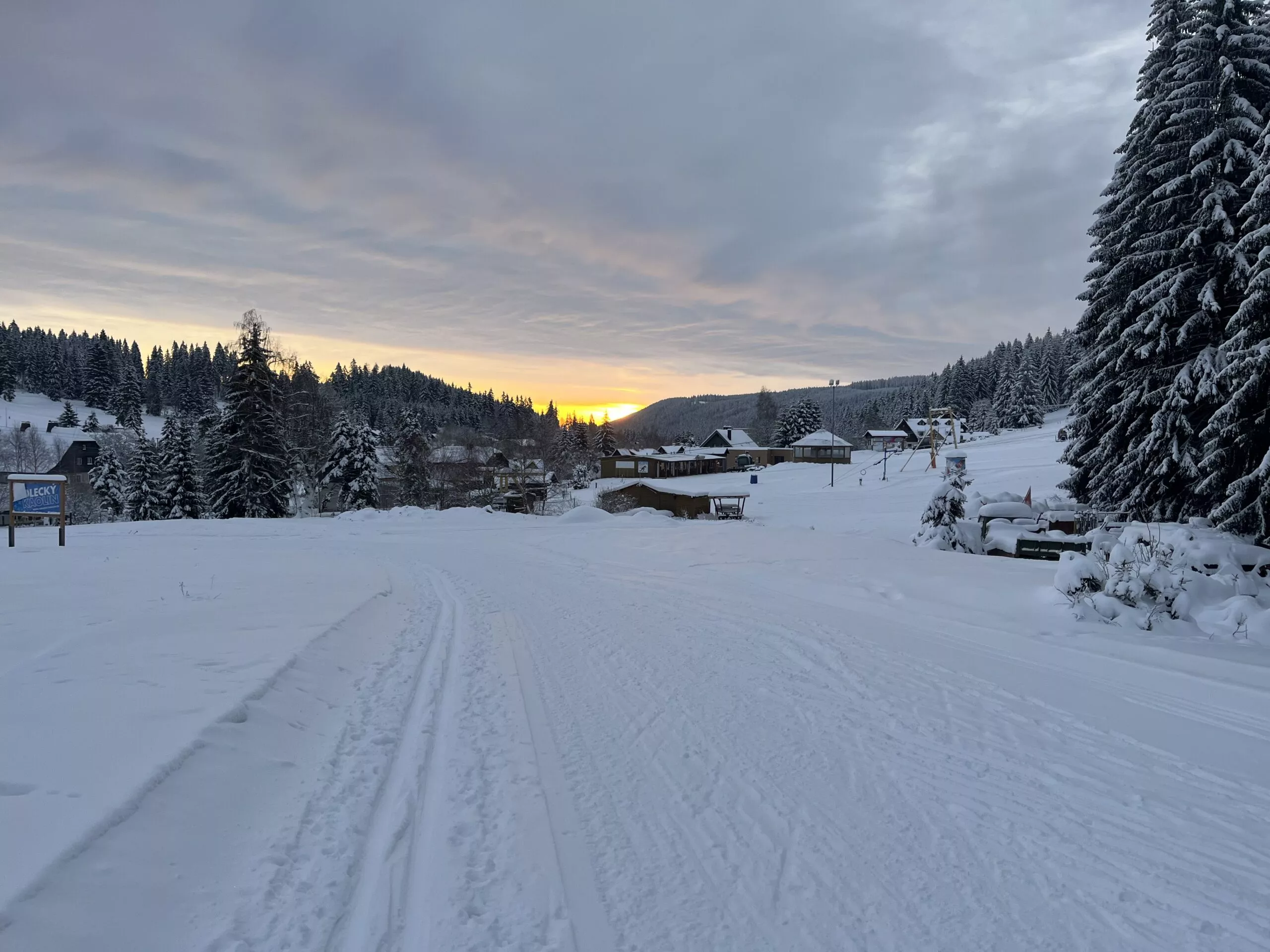 Sonnenaufgang am 8.12. - die Wolken kündigen einen Wetterwechsel an