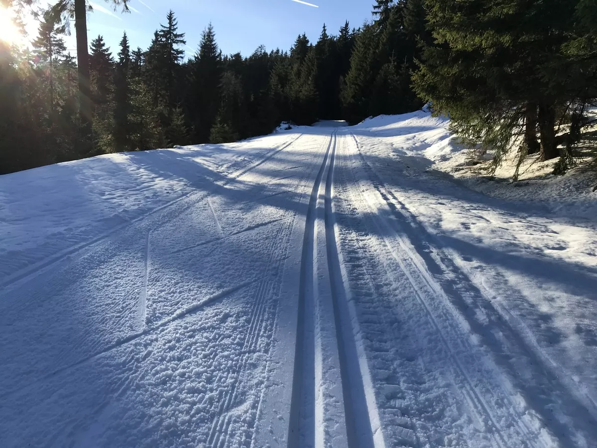 Loipe Loučná unweit Meluzina (Wirbelstein)