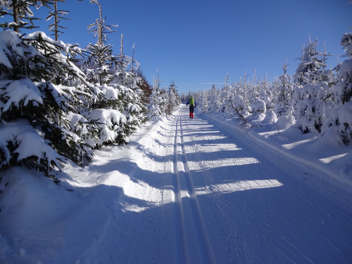 Skimagistrale bei traumhaften Bedingungen im Bereich Kliny