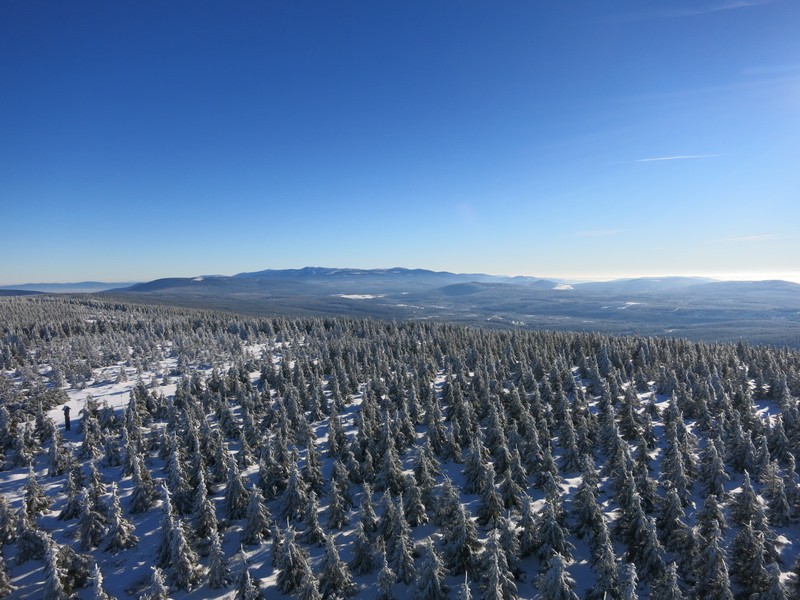 Blick vom Aussichtsurm Richtung Riesengebirge