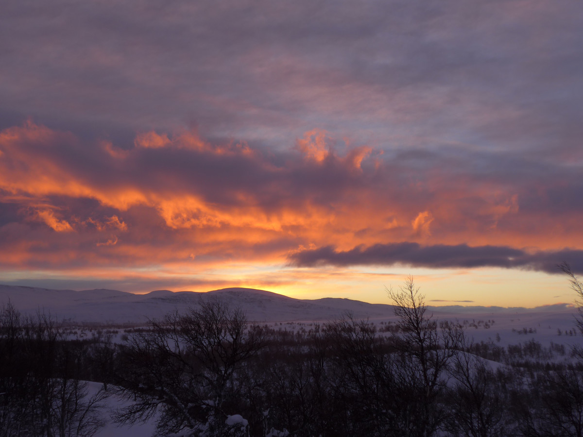 Sonnenuntergang an der Hütte Eldåbu